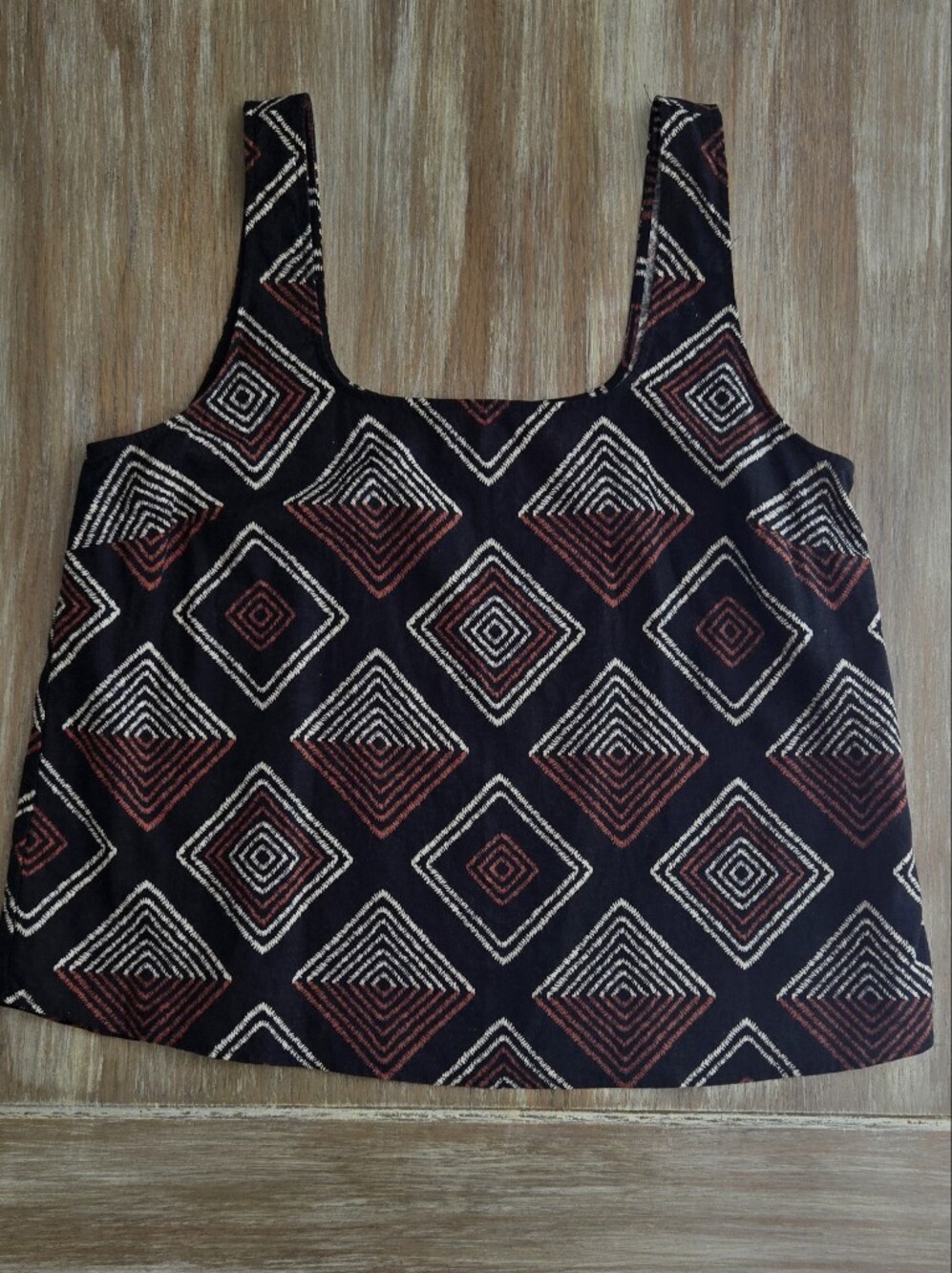 LOFT | Black Geometric Square Print Tank Top with Cream and Rust Diamonds L